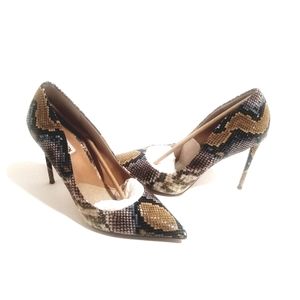 Steve madden high heels  multi snake size 11